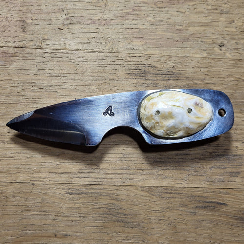 Couteau à huitres - Modèle "Coquille"
