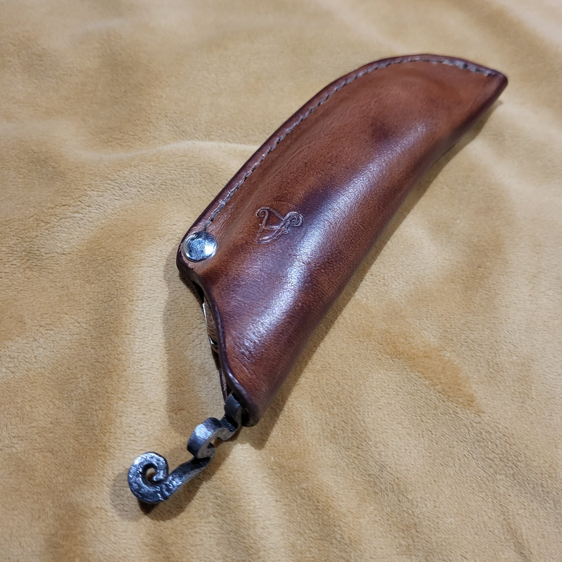 Couteau pliant de type piémontais