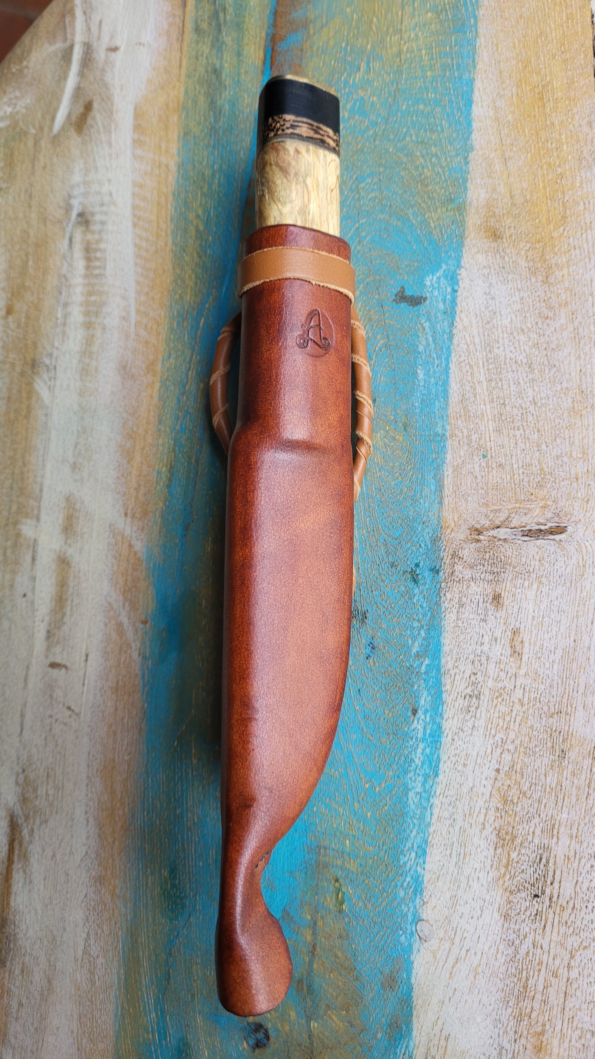 PUUKKO n°3 - Hêtre échauffé - Couteau fixe